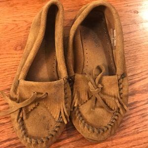 100% Authentic Minnetonka Classic Moccasins